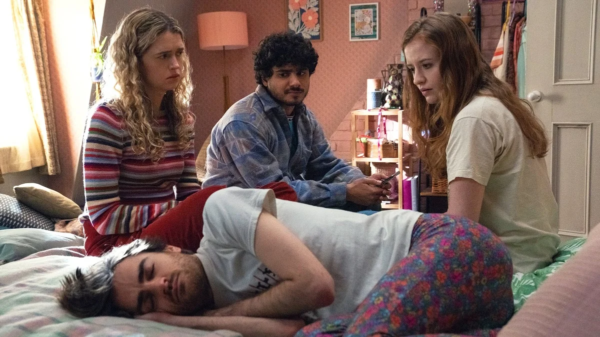 Extraordinária Temporada 1: Explicação da cena final e pós-créditos!