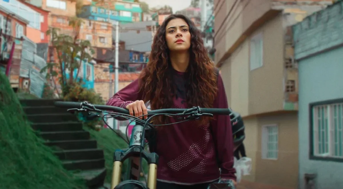 onde foi filmada romina poderosa