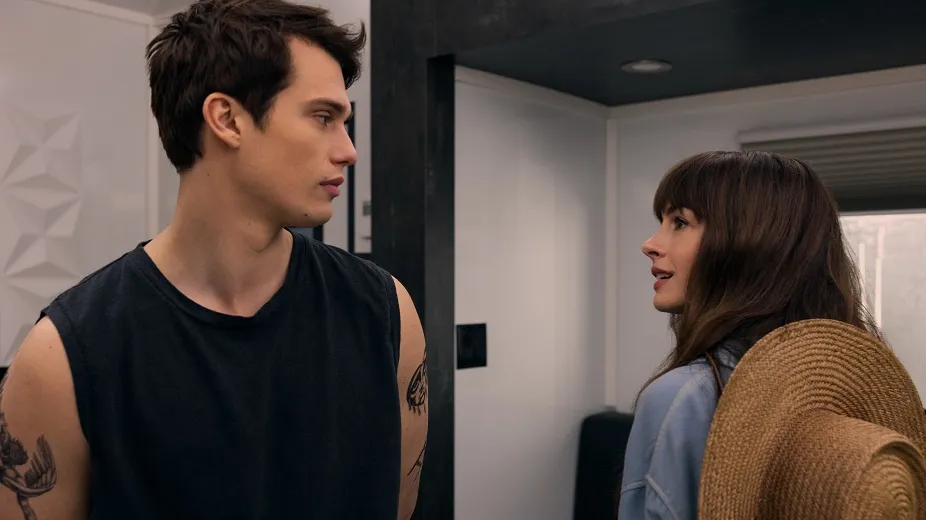 the idea of you nicholas galitzine tatuagens