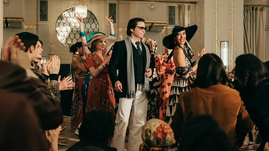 onde foi filmada becoming karl lagerfeld