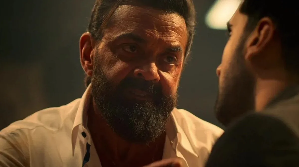 um estranho em bollywood temporada 1