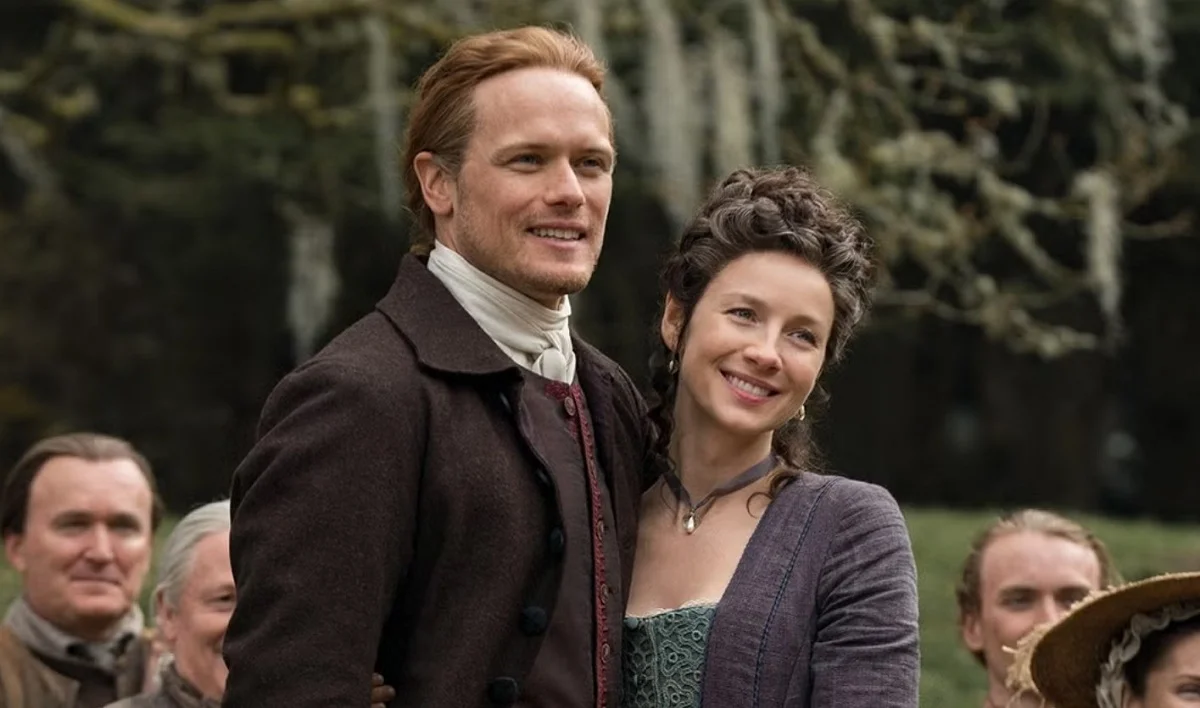 outlander jamie claire ficam juntos