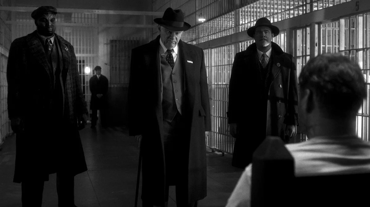 spider noir quais os episódios a ver a cor e a preto e branco
